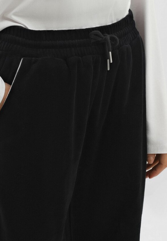 Брюки спортивные Lilly Bennet