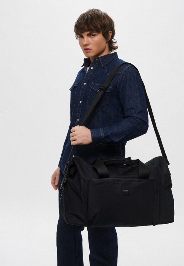 Сумка дорожная Calvin Klein