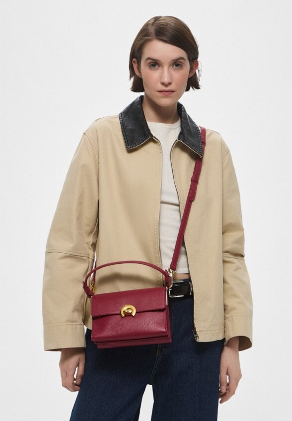 Сумка Coccinelle