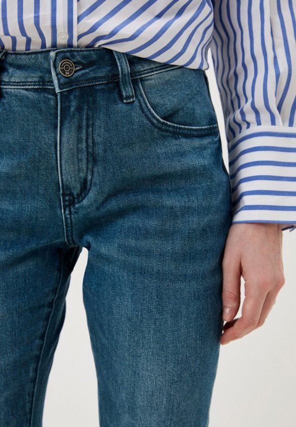 Джинсы Mossmore