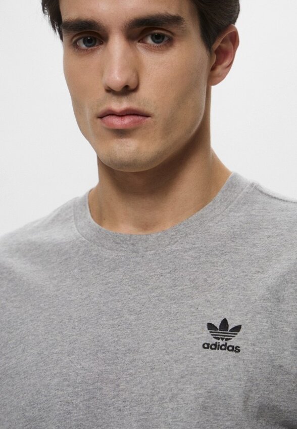 Футболка adidas Originals