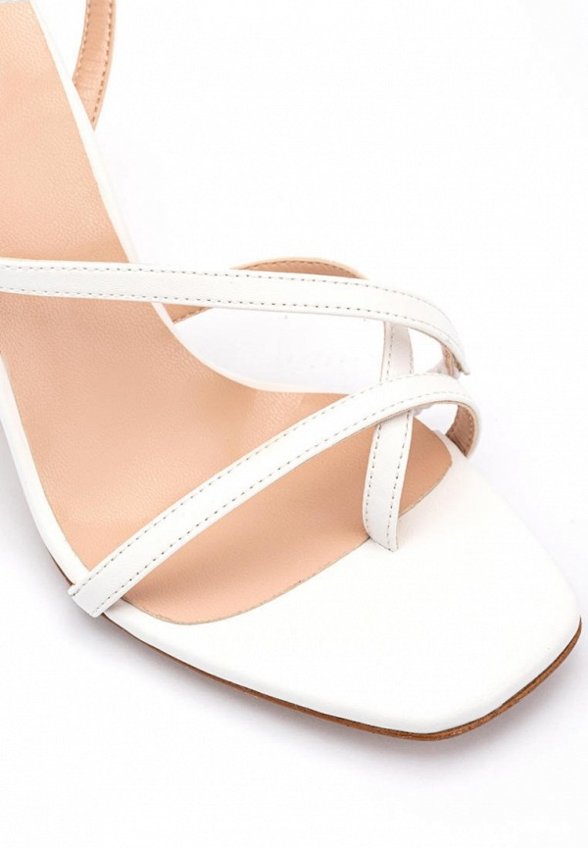 Босоножки Mysa