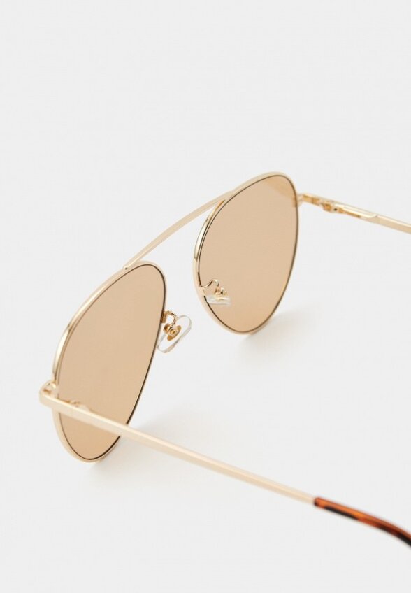 Очки солнцезащитные Ruxara