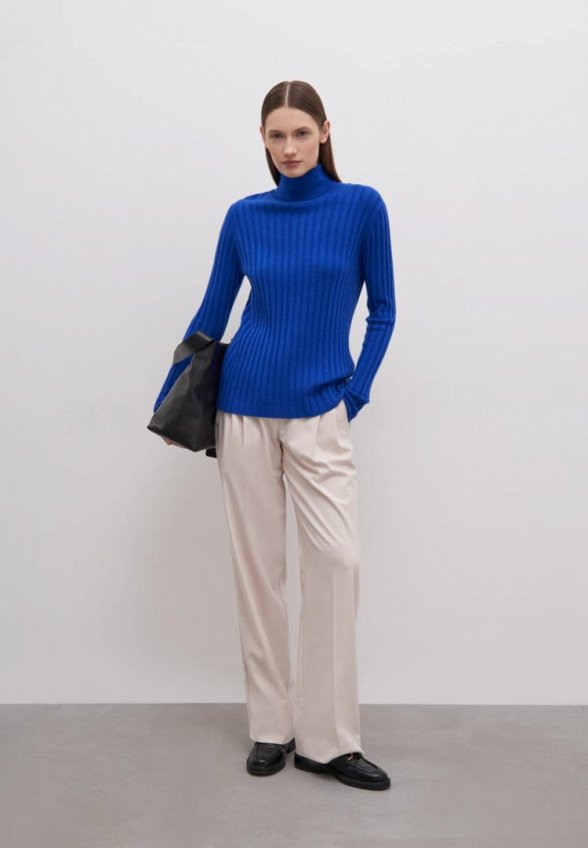 Водолазка Finn Flare