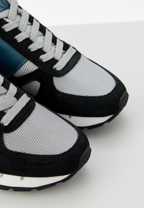 Кроссовки EA7