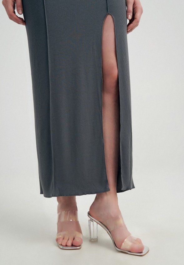 Платье Твое