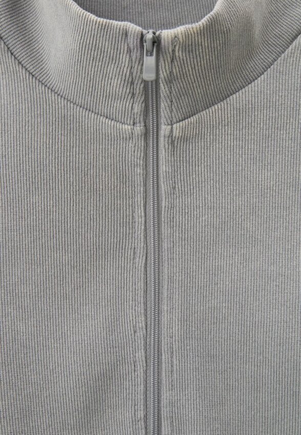 Олимпийка Befree