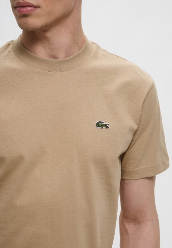 Футболка Lacoste