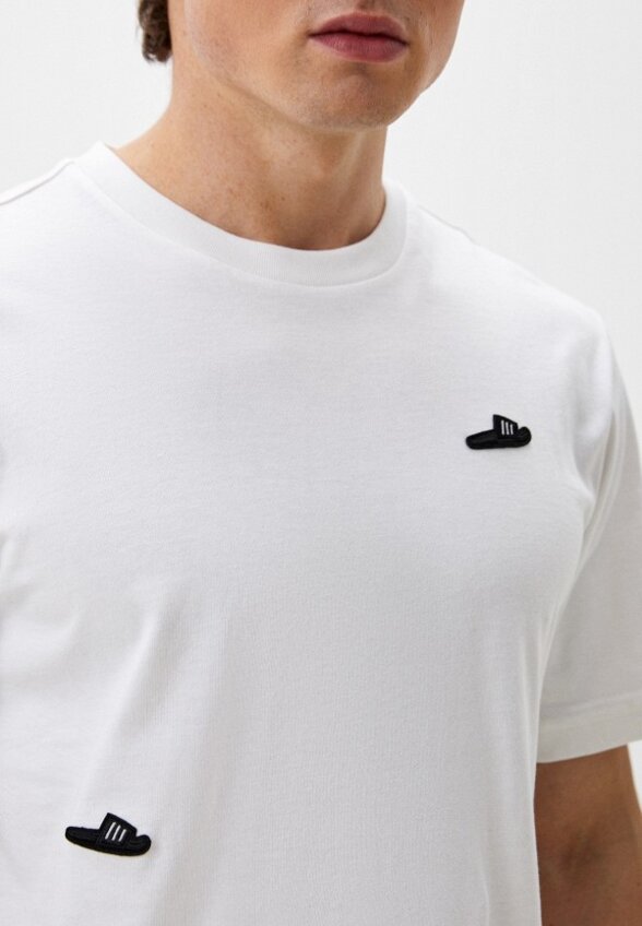 Футболка adidas