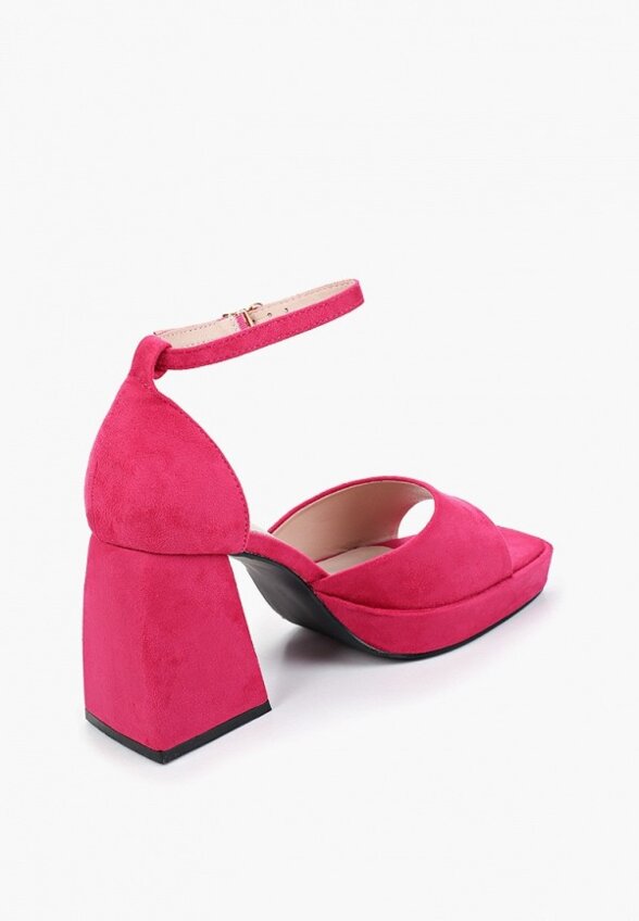 Босоножки Obba