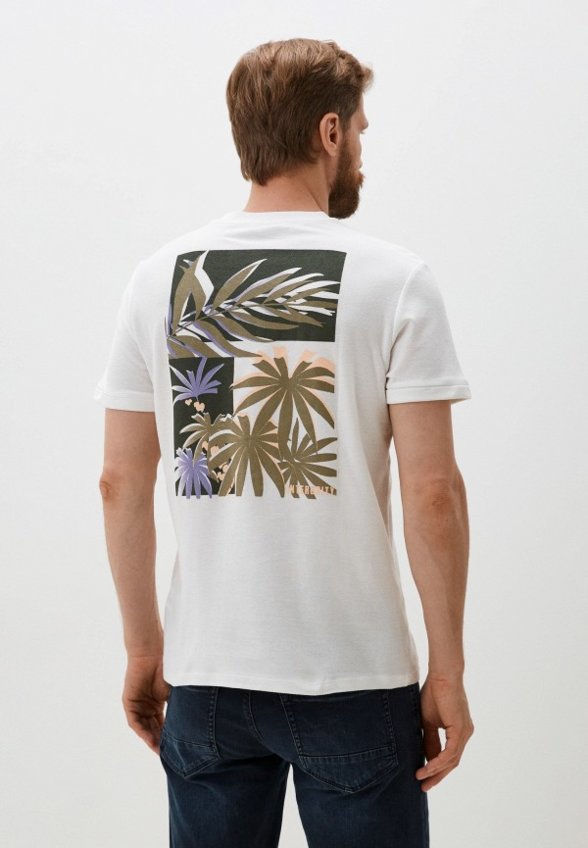 Футболка Colin's