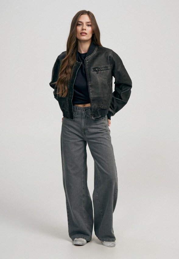 Бомбер Твое