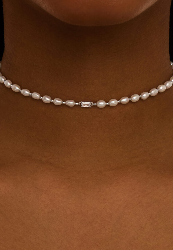 Серебряный чокер СИЦИЛИЯ из жемчуга с белым фианитом MIE