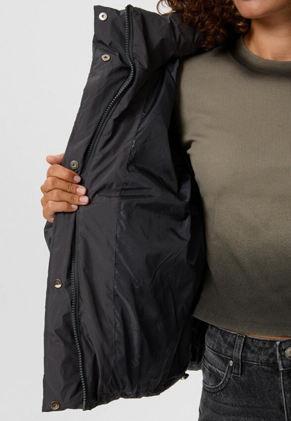 Пуховик Feelz