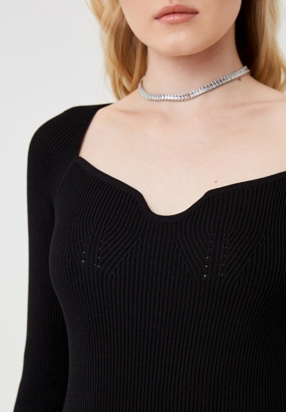 Платье Diverius