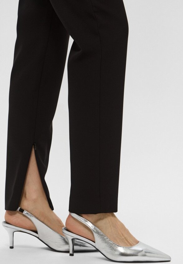 Брюки MO5CH1NO Jeans