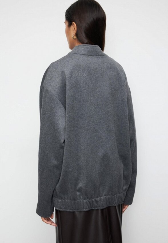 Бомбер Charmstore