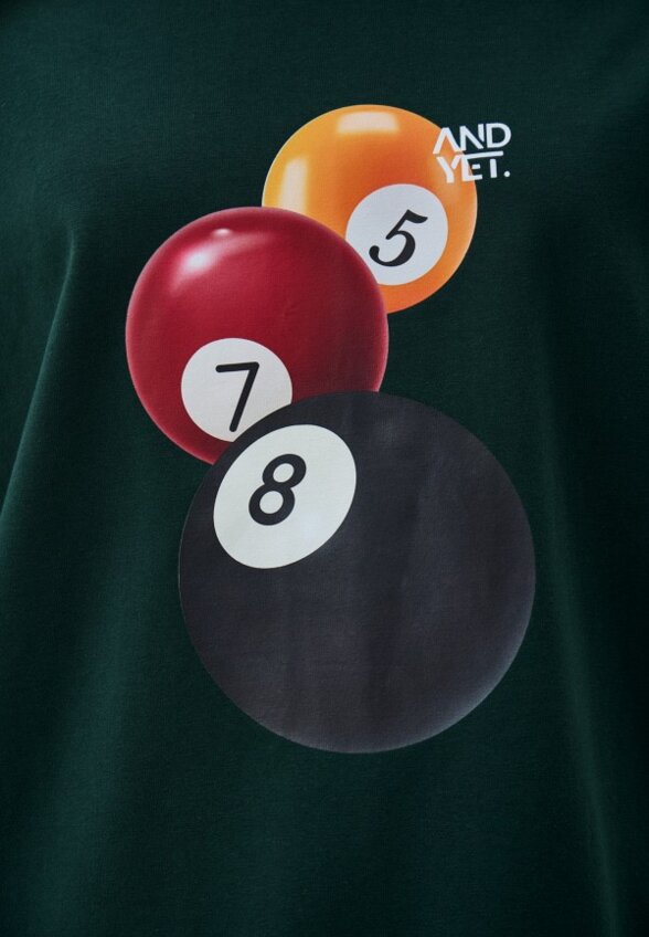 Футболка And Yet.