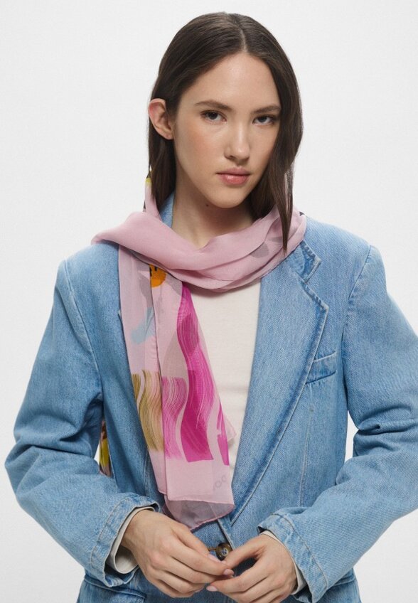 Палантин Pollini