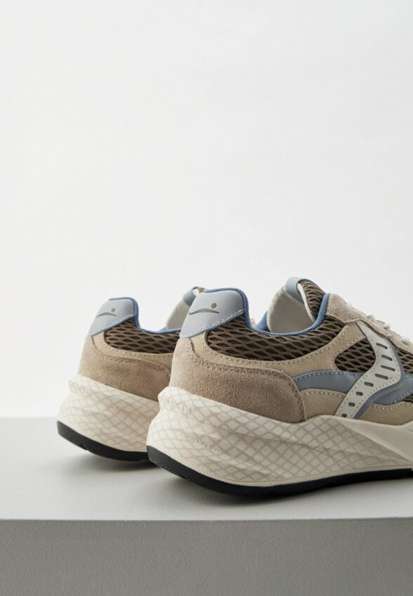 Кроссовки Voile Blanche