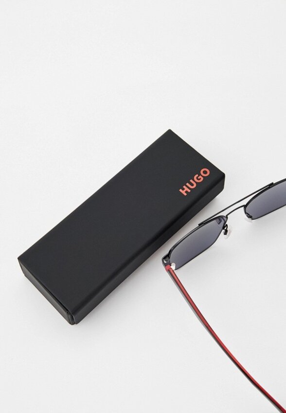 Очки солнцезащитные Hugo
