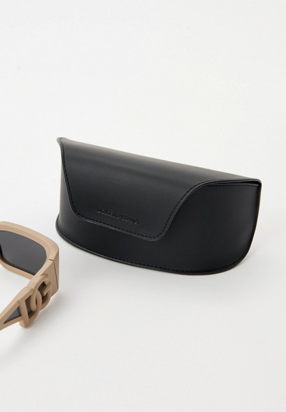 Очки солнцезащитные Dolce&Gabbana