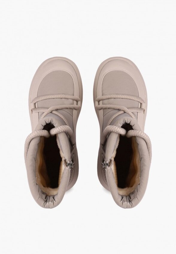 Дутики Instreet