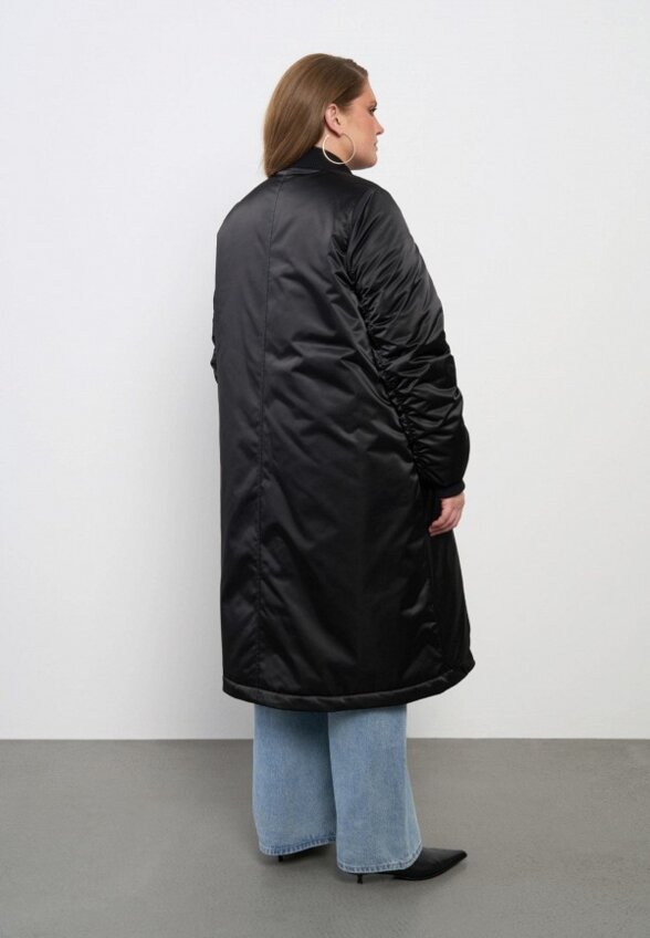 Куртка утепленная W&B