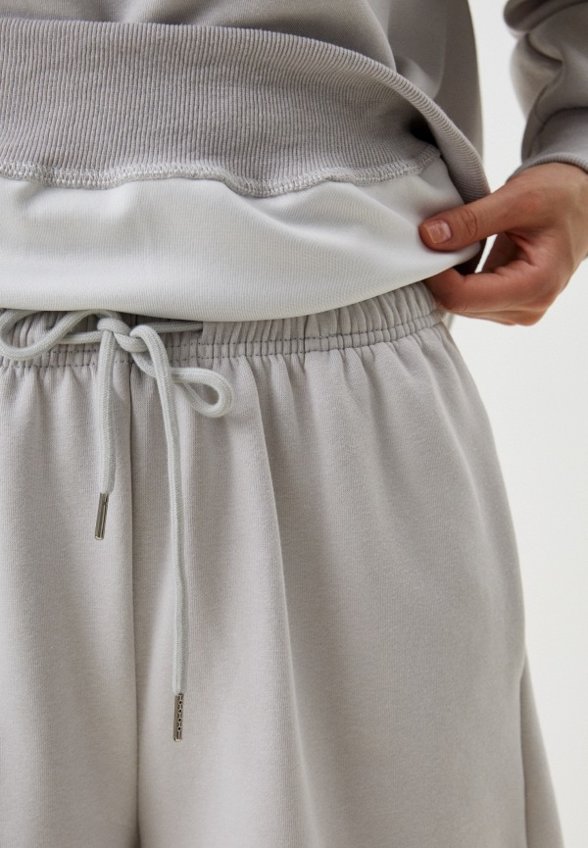 Костюм спортивный Bad Queen