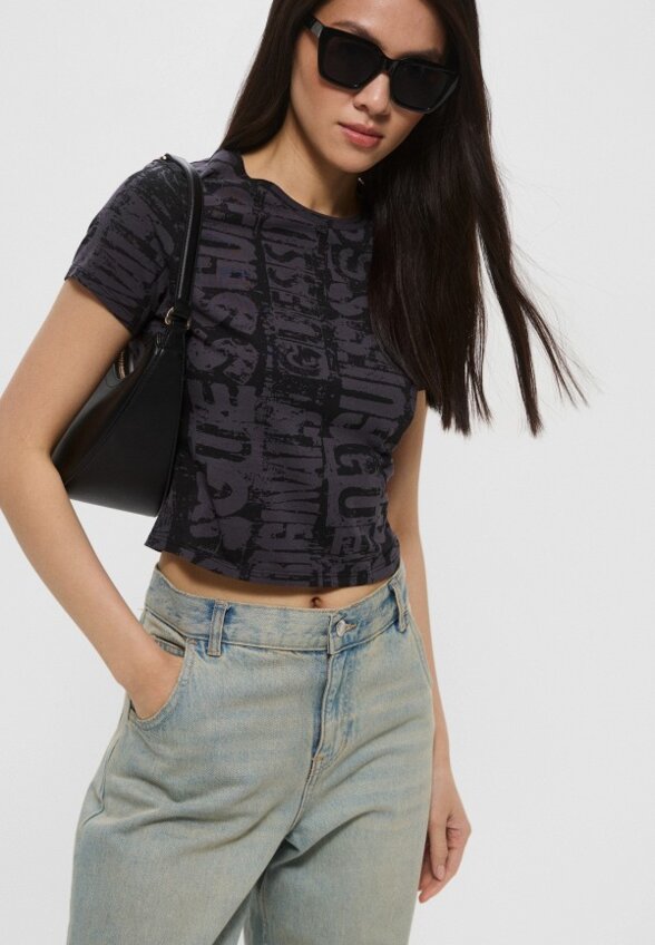 Футболка Guess Jeans