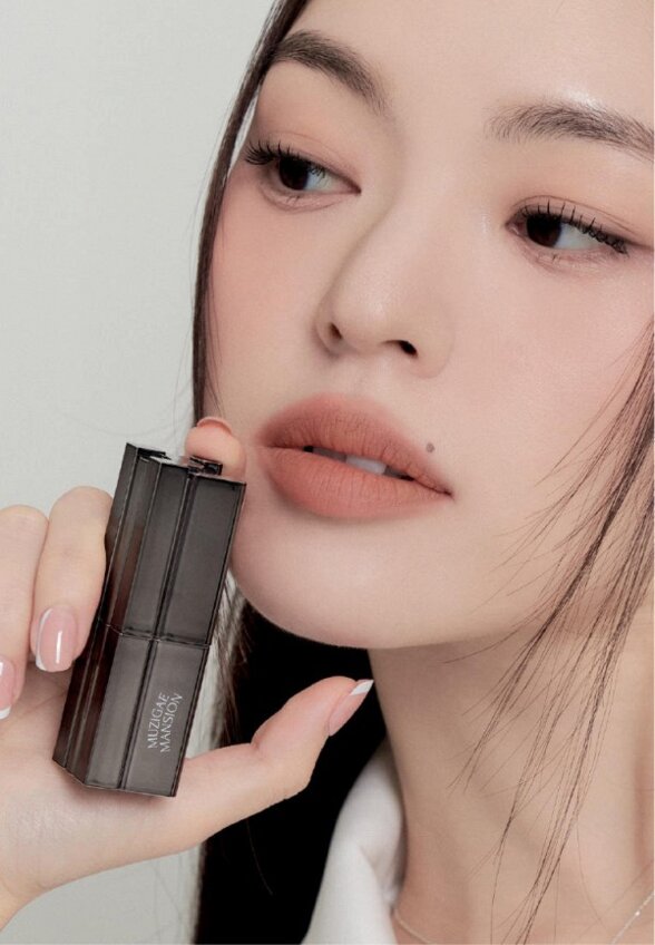 Помада Muzigae Mansion