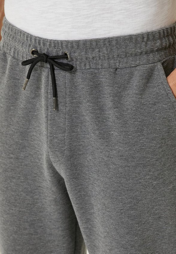 Брюки спортивные Club