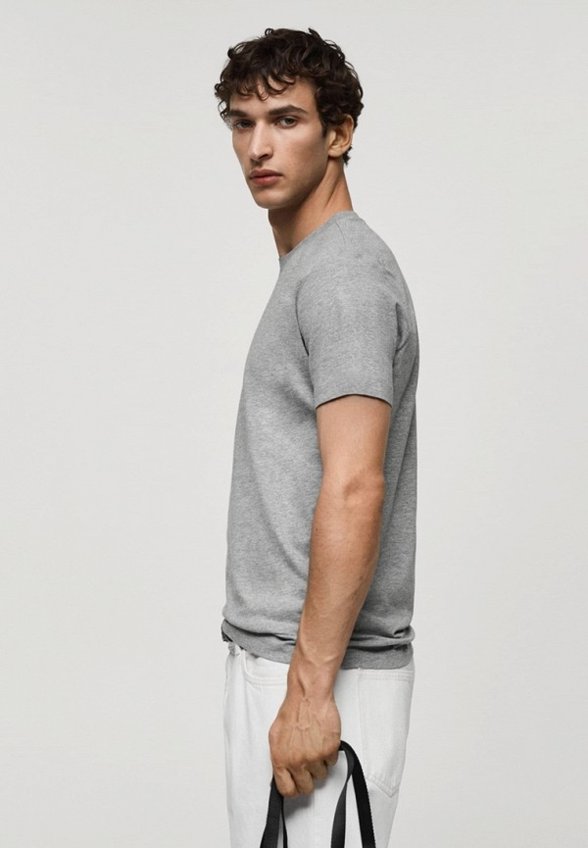 Футболка Mango Man