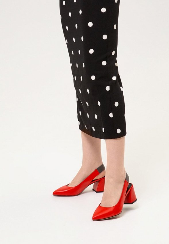 Туфли Federica Rodari