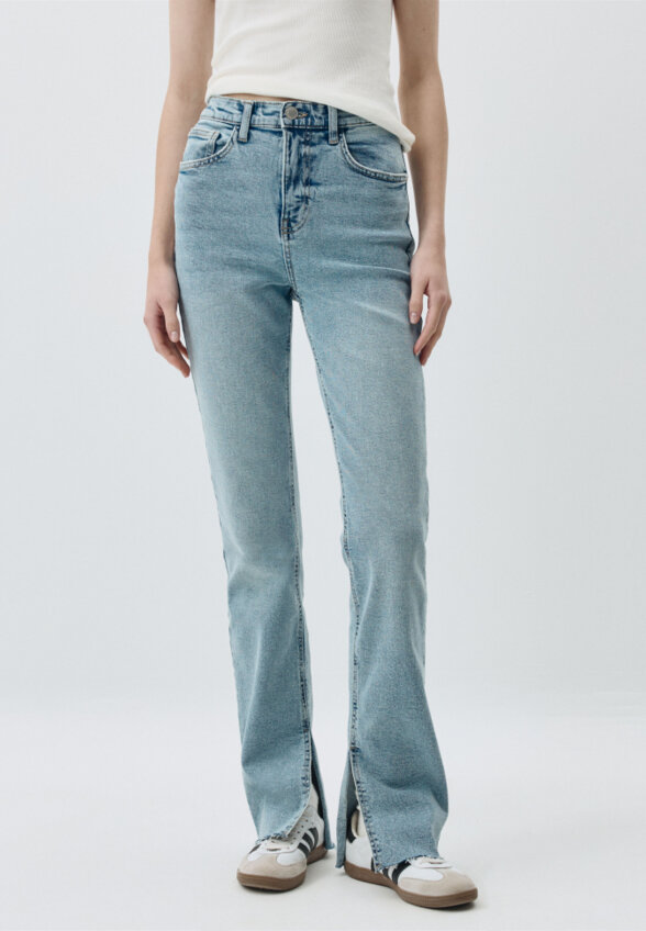 Джинсы 426 SLIM FIT с разрезами