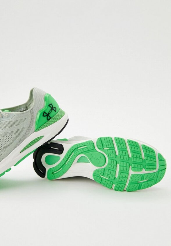 Кроссовки Under Armour