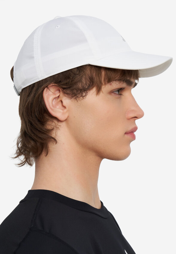 Бейсболка adidas, Белый