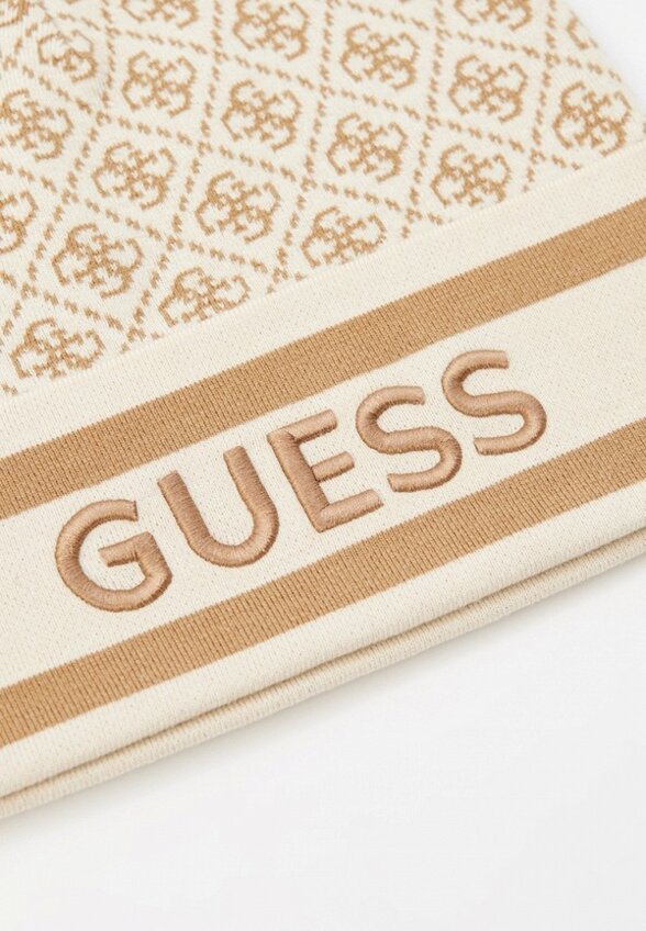 Шапка Guess
