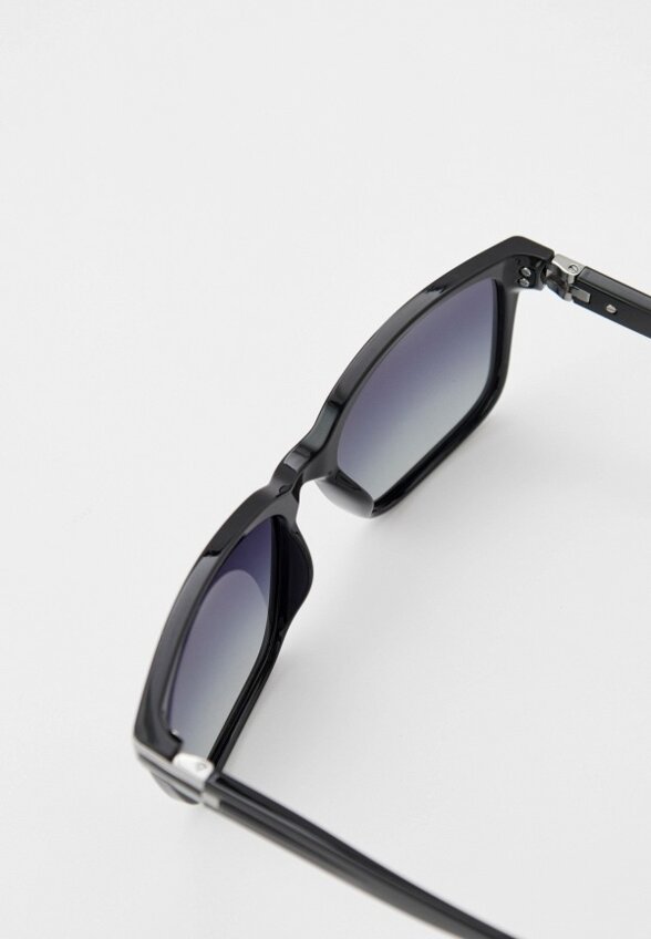 Очки солнцезащитные Matrix