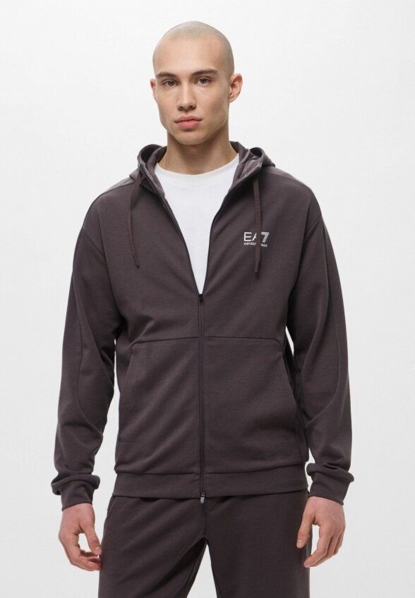 Костюм спортивный EA7