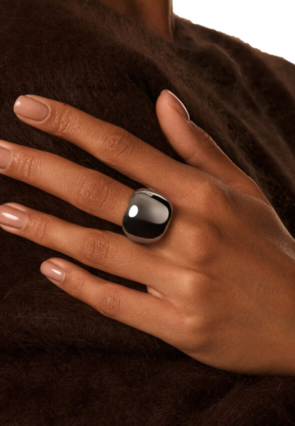 Объемное кольцо ПЕНЕЛОПА из серебра MIE