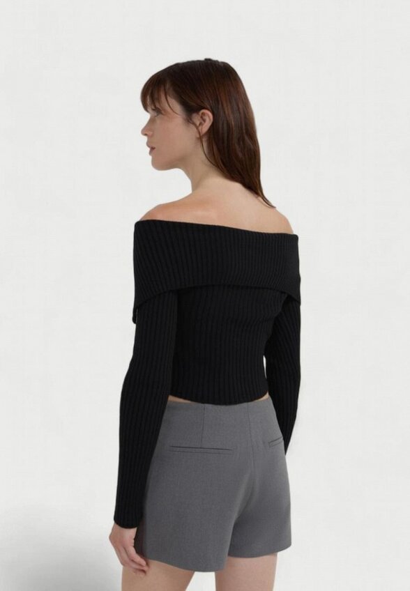 Джемпер Calliope