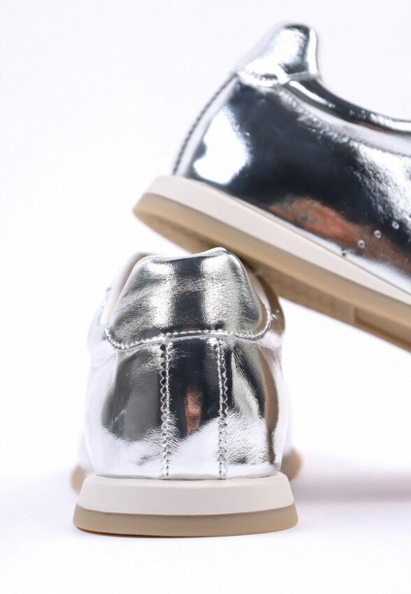 Кроссовки Gut