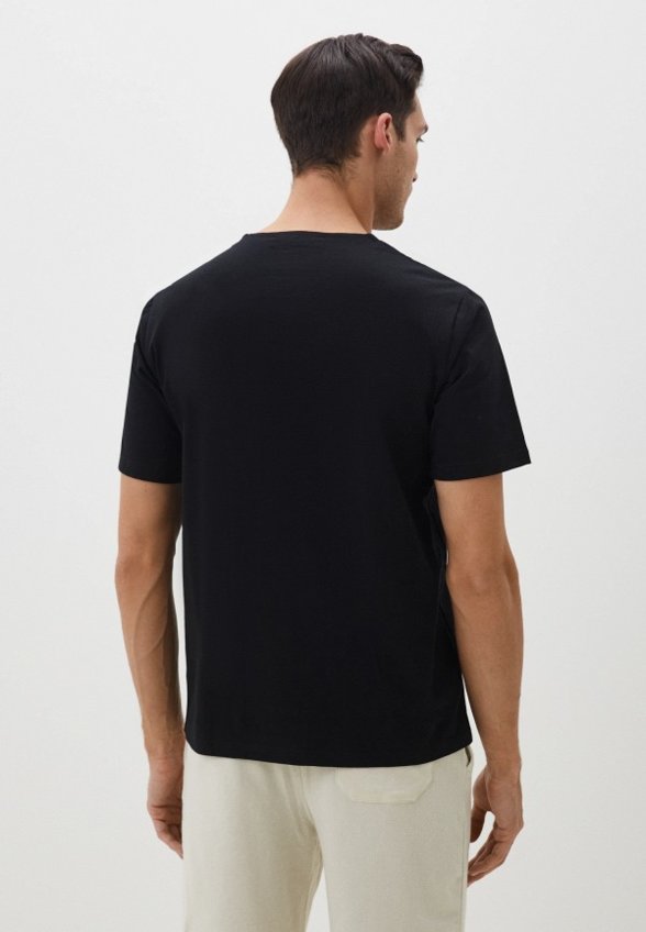 Футболка IDOL