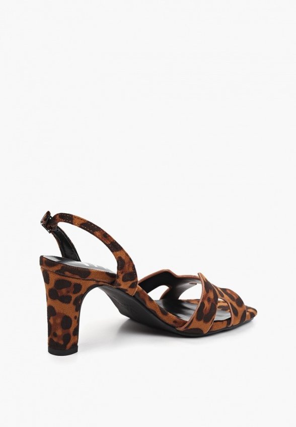 Босоножки Vasconte