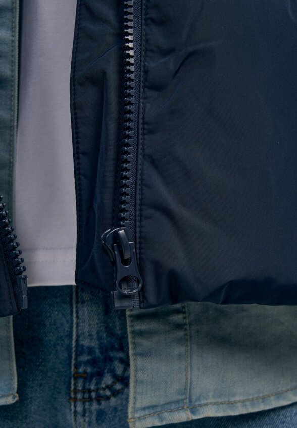 Пуховик Твое