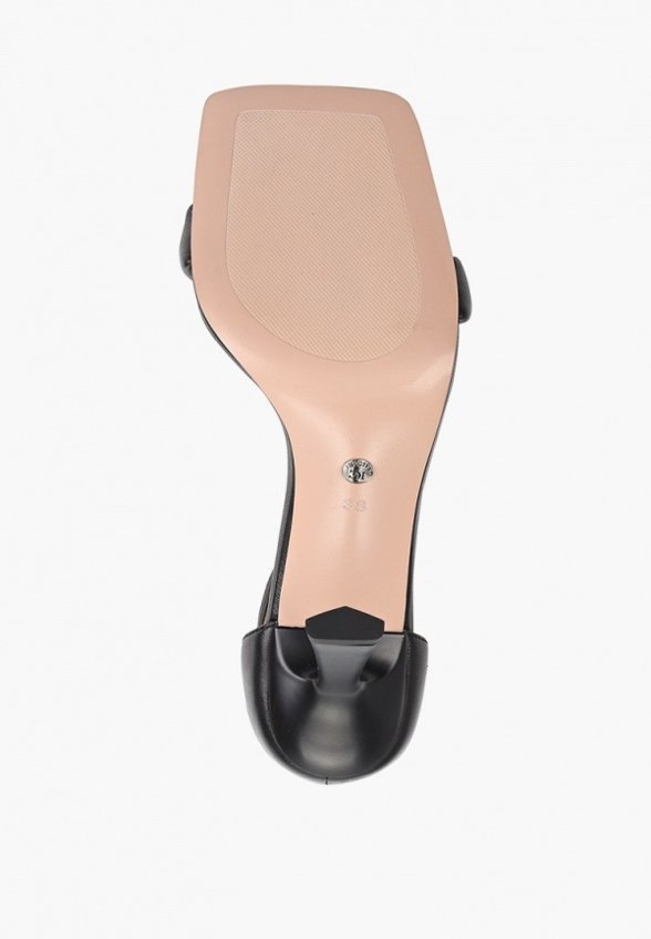 Босоножки Basconi