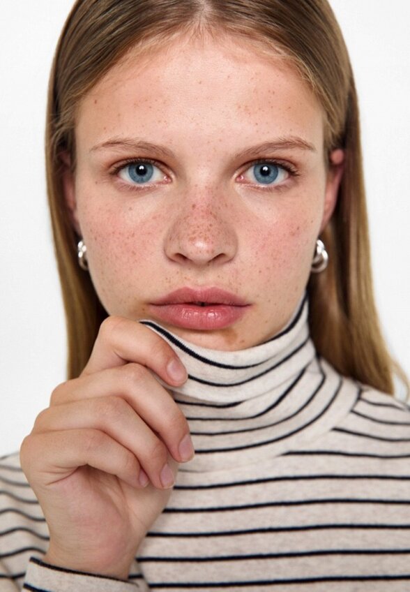 Водолазка Mango Teen