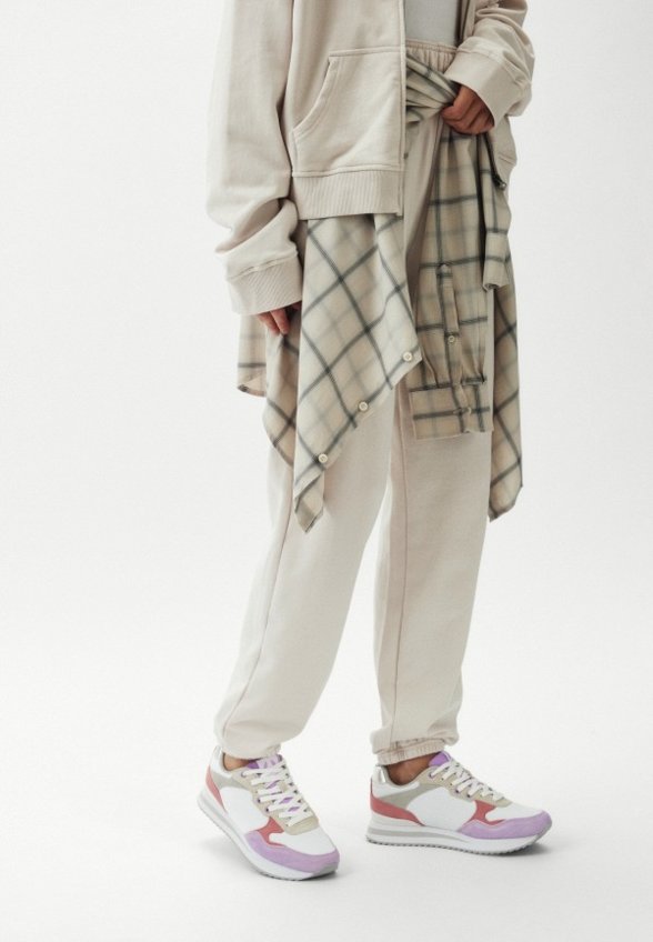 Кроссовки Founds