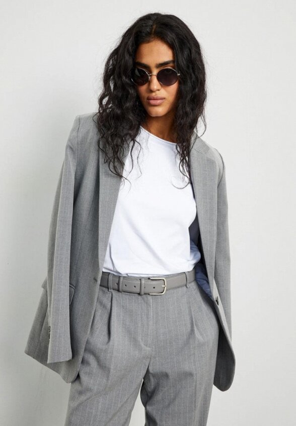 Лонгслив Artwear